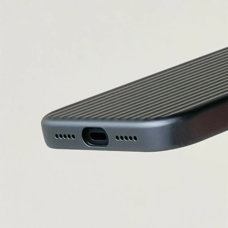 Vector Ribbed Magsafe Case
