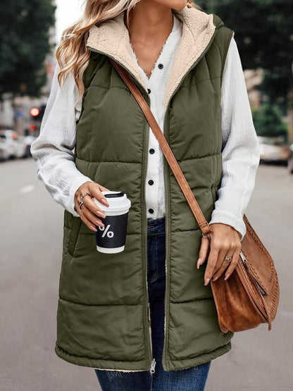 LUCY™ - Cozy Sleeveless Woven Jacket with Hood for Winter Wear